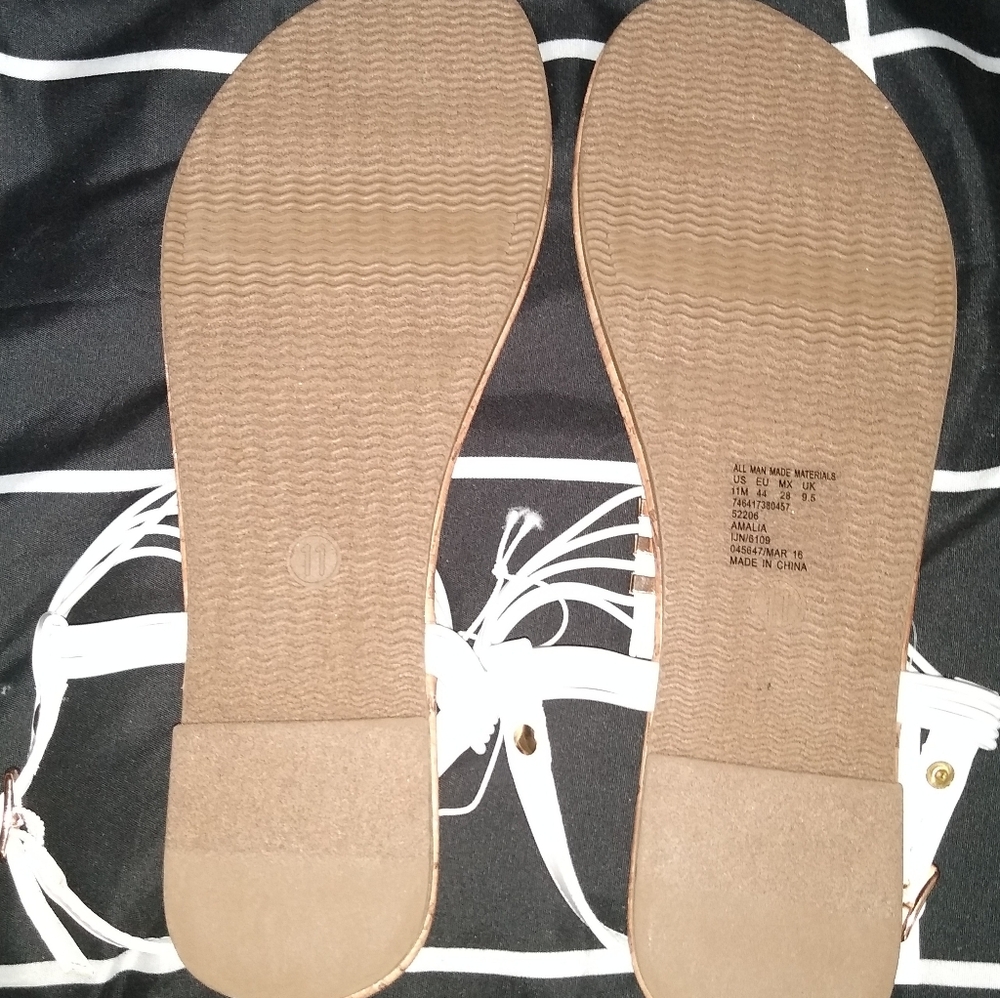 Sandals - Picture 2 of 2